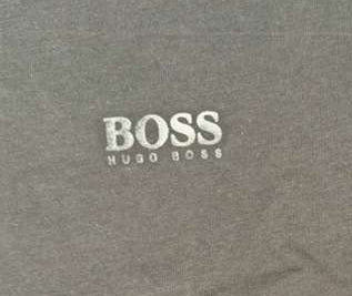 Hugo Boss: Basic T-Shirt (Black with Black Logo) - Image 3